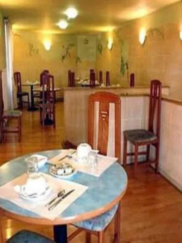 فندق رويال مانسارت باريس المظهر الخارجي الصورة